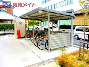 富田浜駅 徒歩9分 2階の物件外観写真